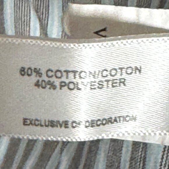 Cutter & Buck Womens XS Blue & White Striped Button-Up Shirt Cotton/Polyester - Picture 5 of 7